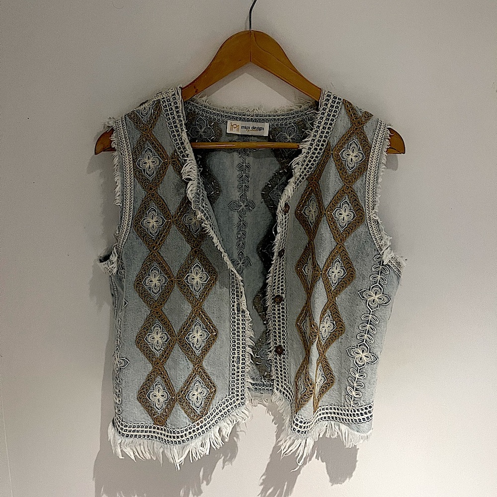 Jean Vest
